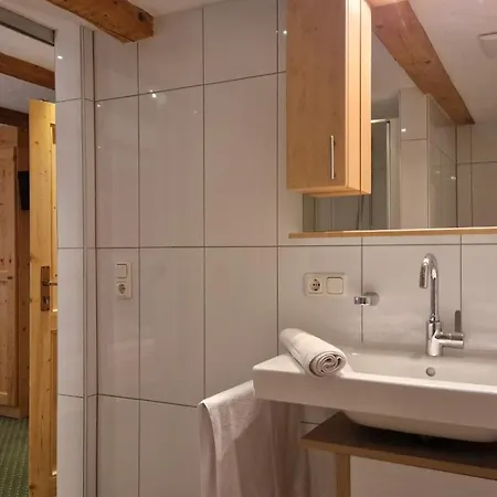 Pensión Bergheim 3*